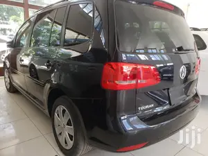 Volkswagen Touran 2013 Black