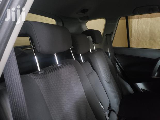 Toyota RAV4 2014 Silver - thumbnail 3