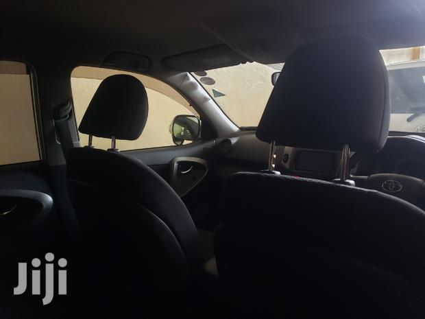 Toyota RAV4 2014 Silver - thumbnail 5