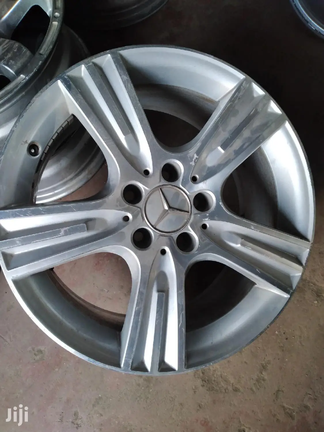 Original Rims Set Size 17 Inch for Mercedes Benz.
