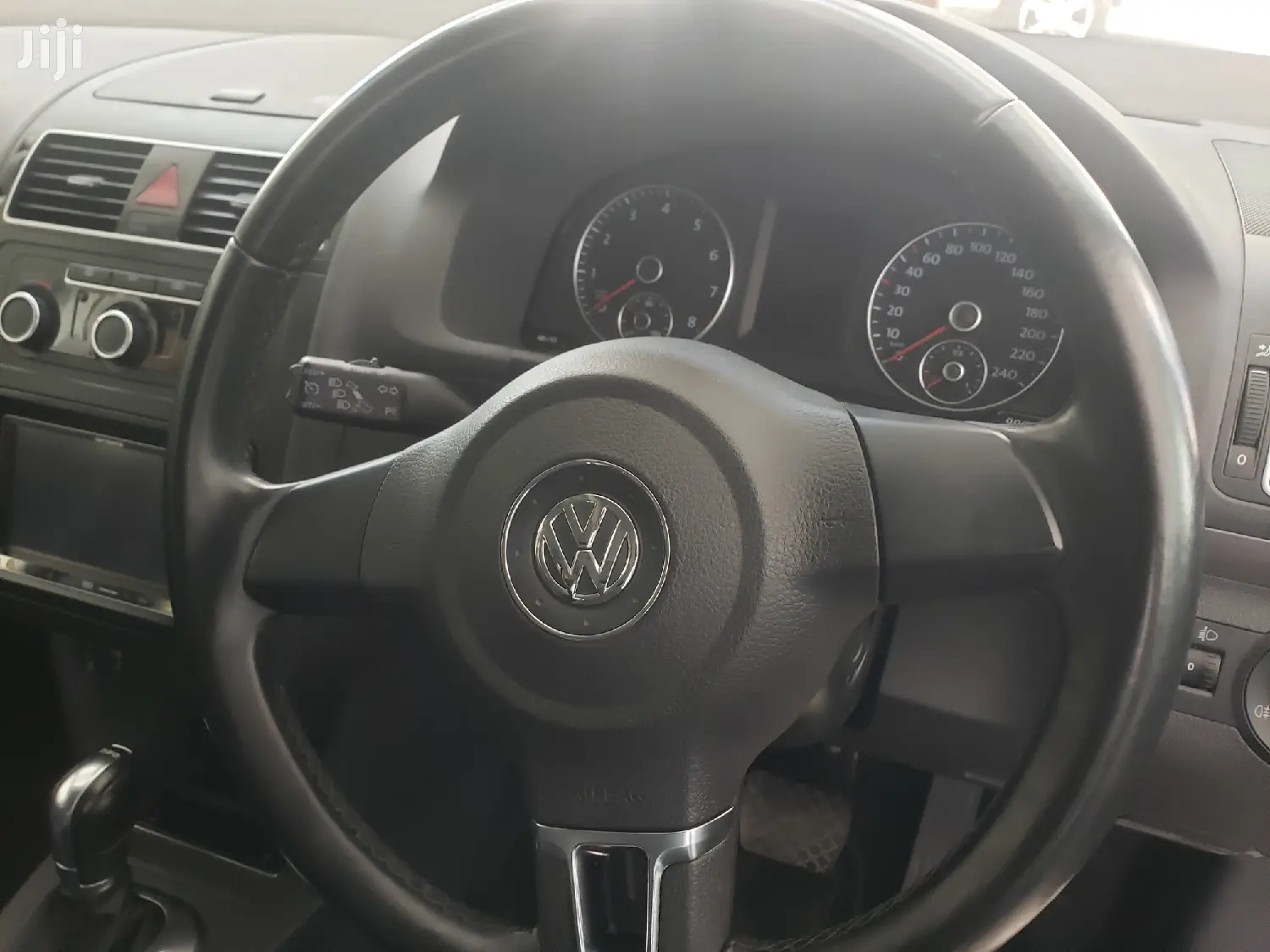 Volkswagen Touran 2013 Black