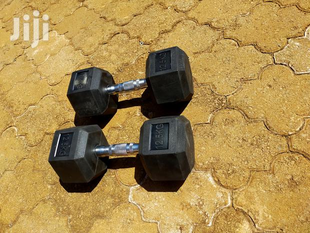 12.5kg Dumbbells Wholesale Hexagon Rubber Imported - thumbnail 2