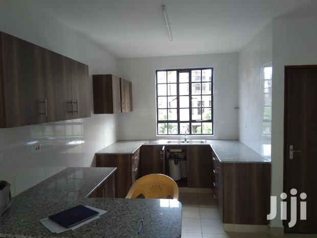 Spacious 2 3bedroomed Apartments to Let - thumbnail 2