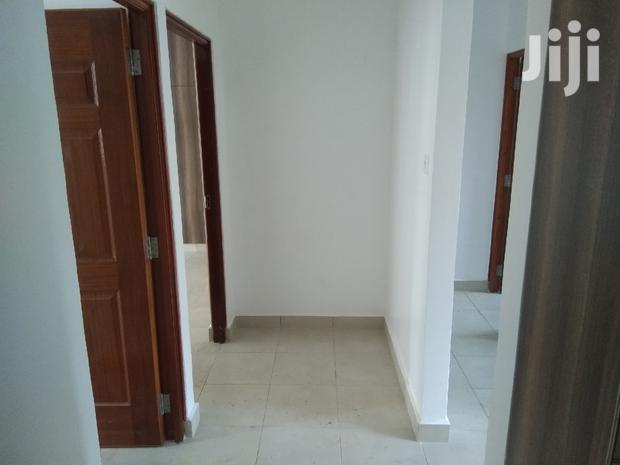 Spacious 2 3bedroomed Apartments to Let - thumbnail 4