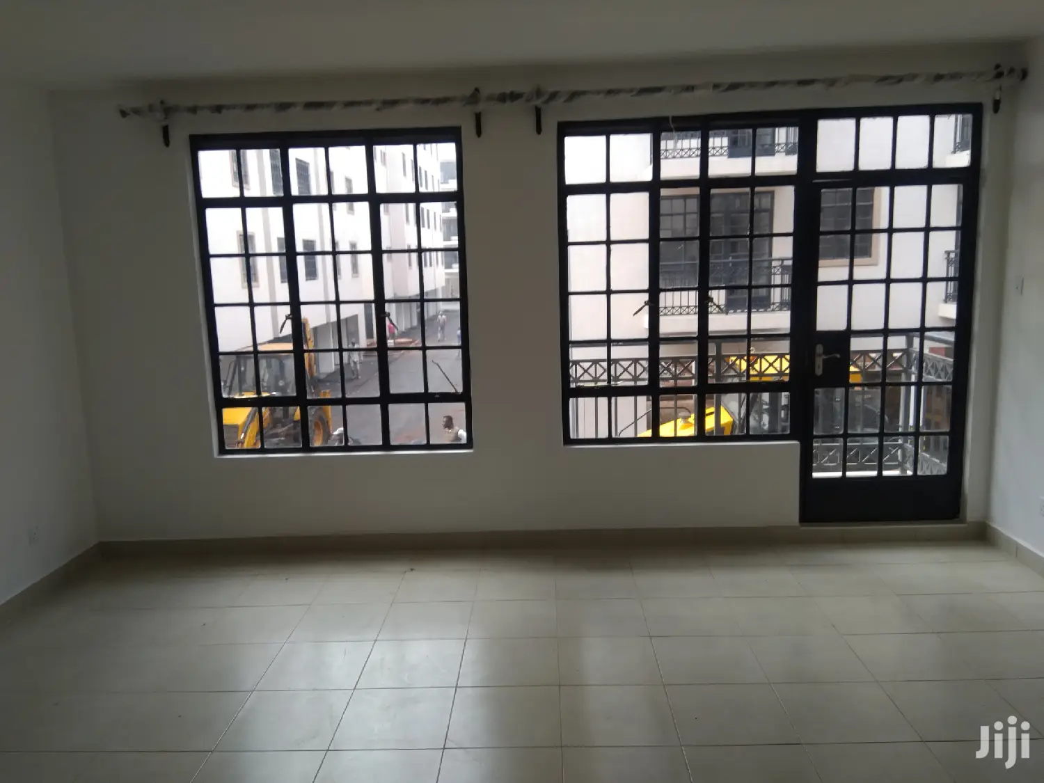 Spacious 2 3bedroomed Apartments to Let