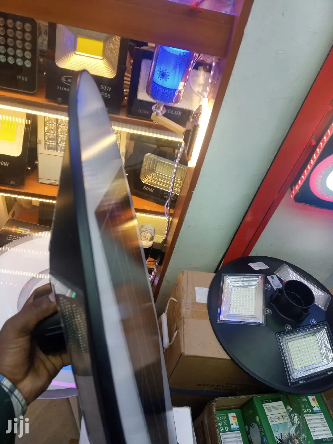 500 Watts Solar Garden Lights