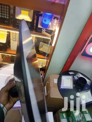 500 Watts Solar Garden Lights