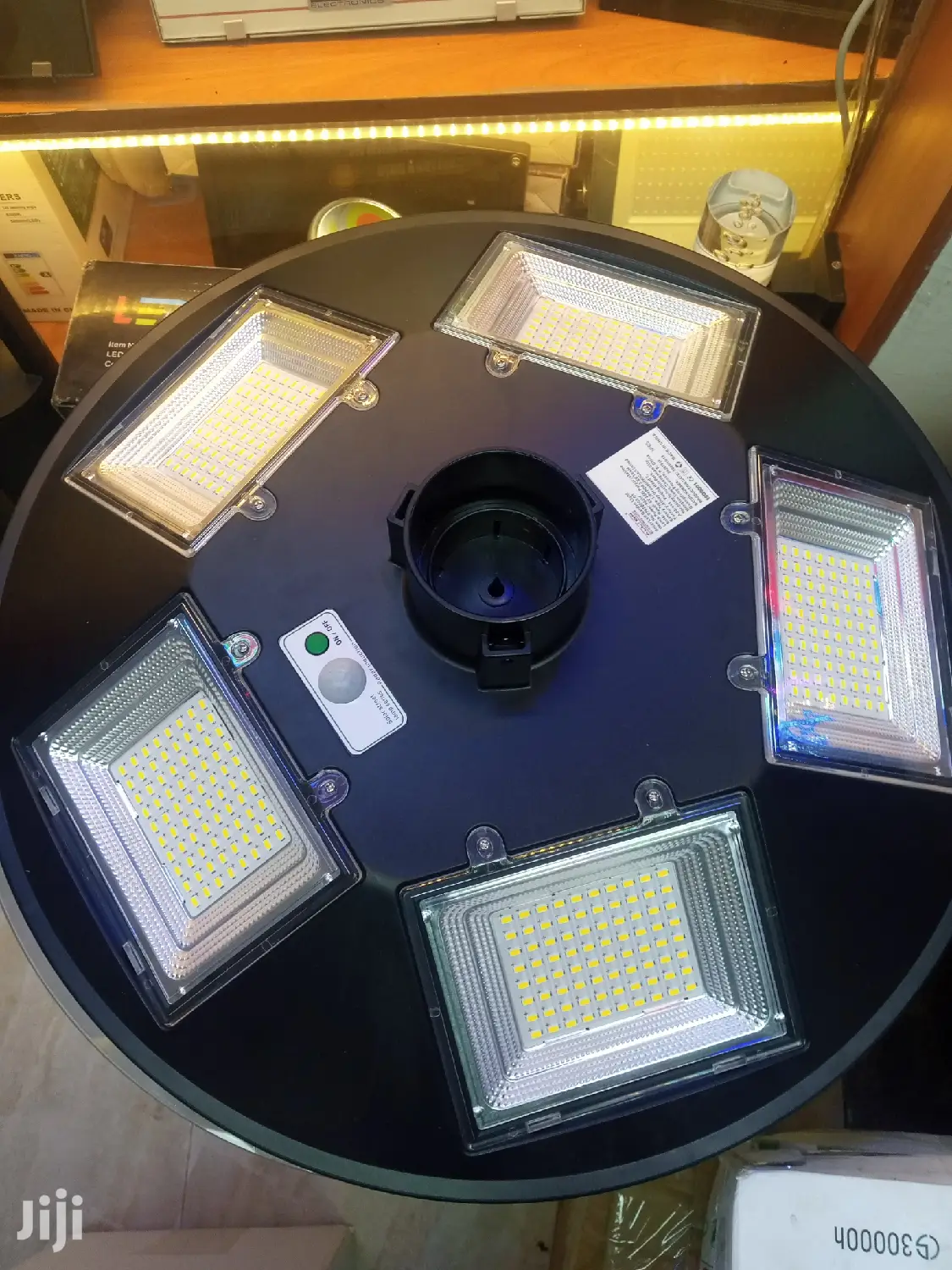 500 Watts Solar Garden Lights