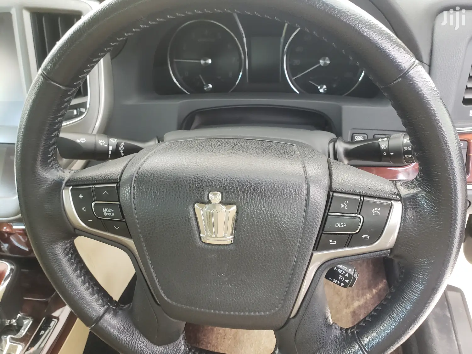 Toyota Crown 2015 White