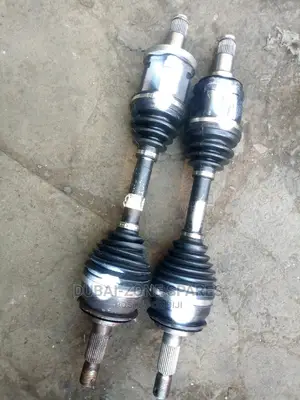 Front Drive Shaft Toyota Vigo, Prado 120,Prado 150 Availble.