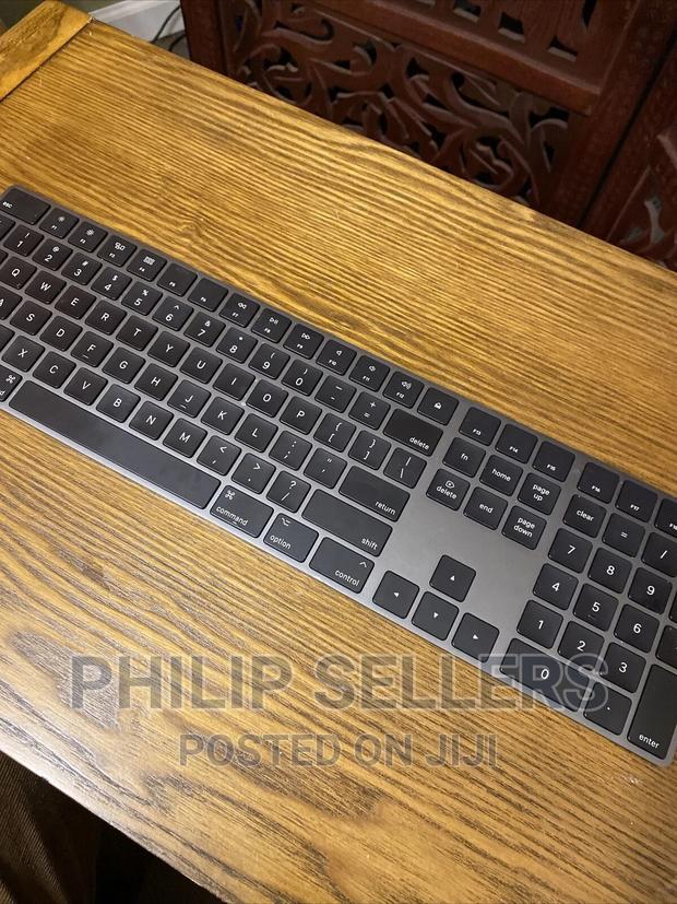 Apple Magic MRMH2LL/A Wireless Keyboard - Space Gray. Condit - main view