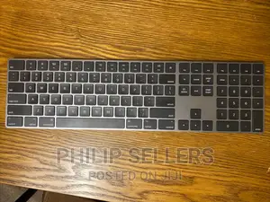 Apple Magic MRMH2LL/A Wireless Keyboard - Space Gray. Condit