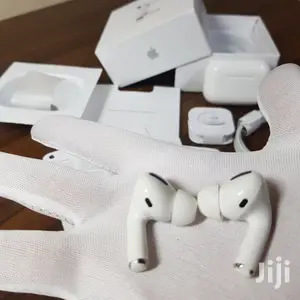 Airpod Pro With Wireless Charging Case.