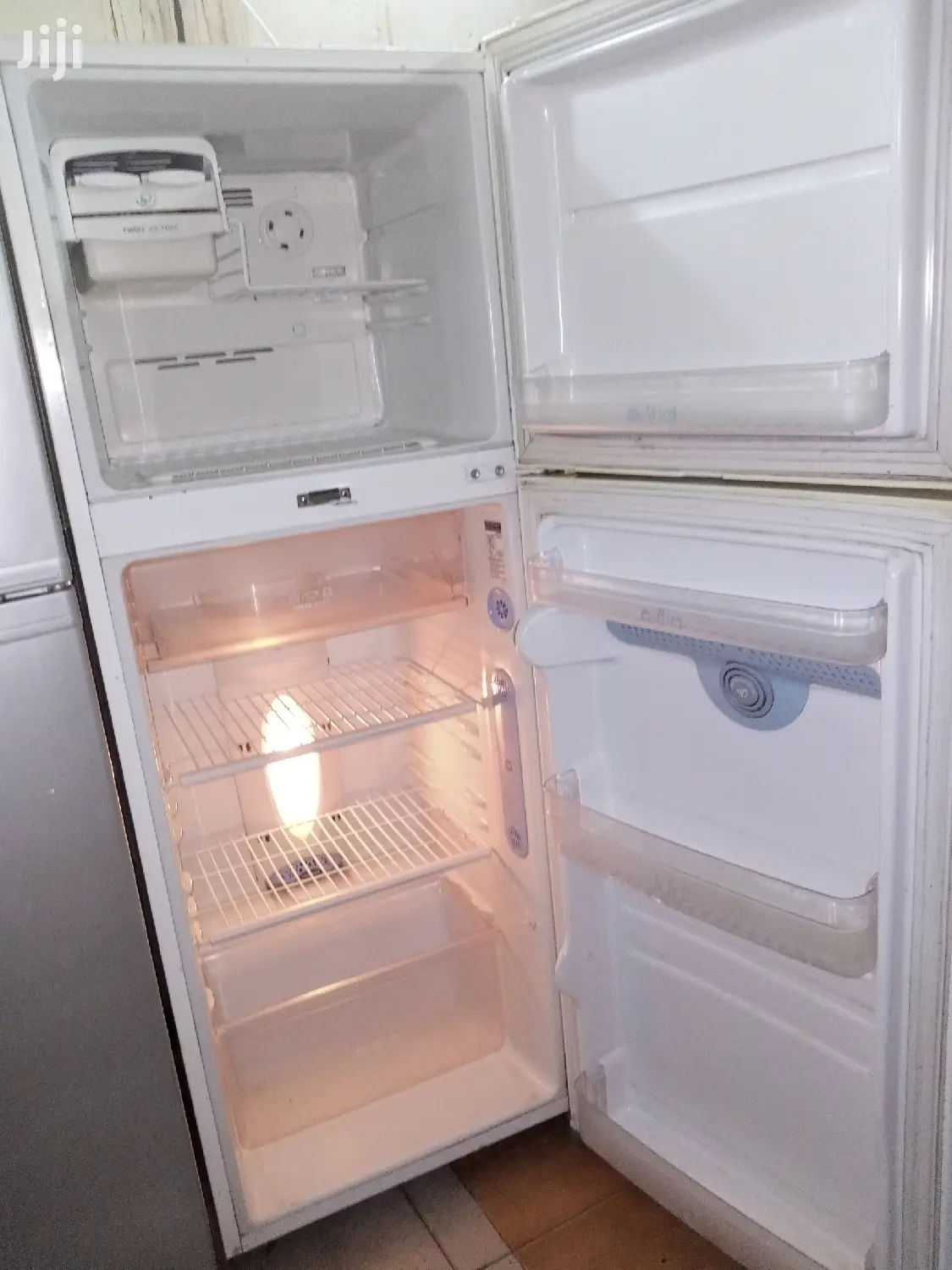 Lg Double Door Fridge 320 Litres
