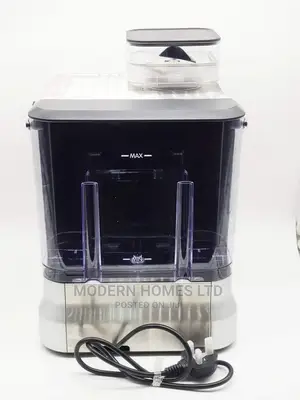 Espresso Coffee Machine With Inbuilt Coffee Grinder!