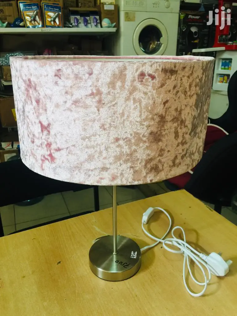Uk-blush Pink Crushed Velvet Shade Lamp