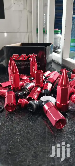 1.5 and 1.25 Wheel Bullets Spike Nuts