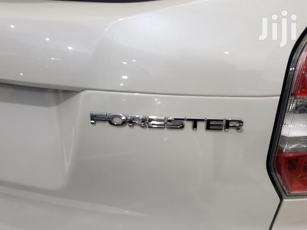 Subaru Forester 2015 White - thumbnail 3