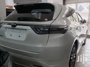Toyota Harrier 2014 White