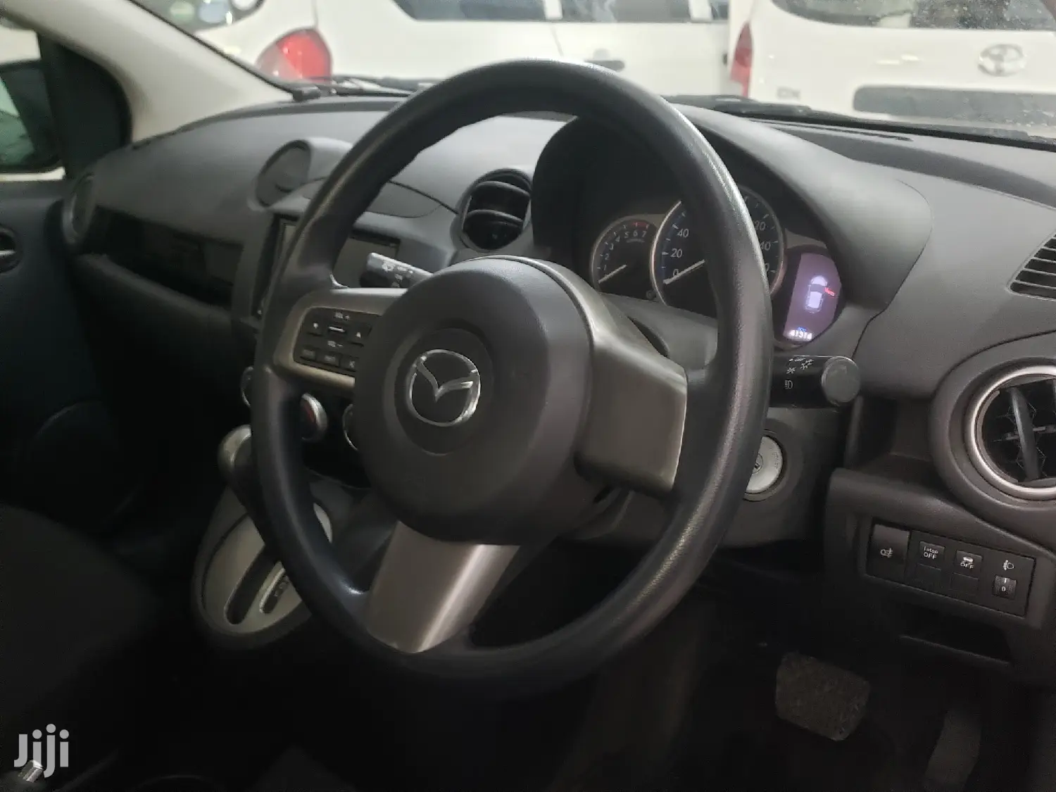 Mazda Demio 2014 Red