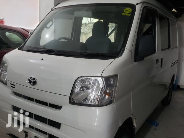 Toyota Pixis 2015 White - thumbnail 3