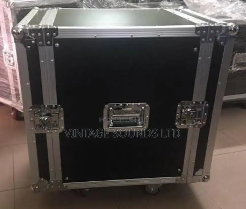 Amplifier and Mixer Mounting Rack ( 10 Units Black Color)