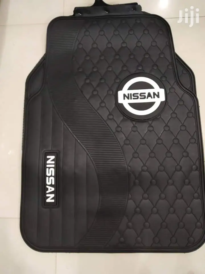 Nissan 5pcs PVC Branded Floor Mats