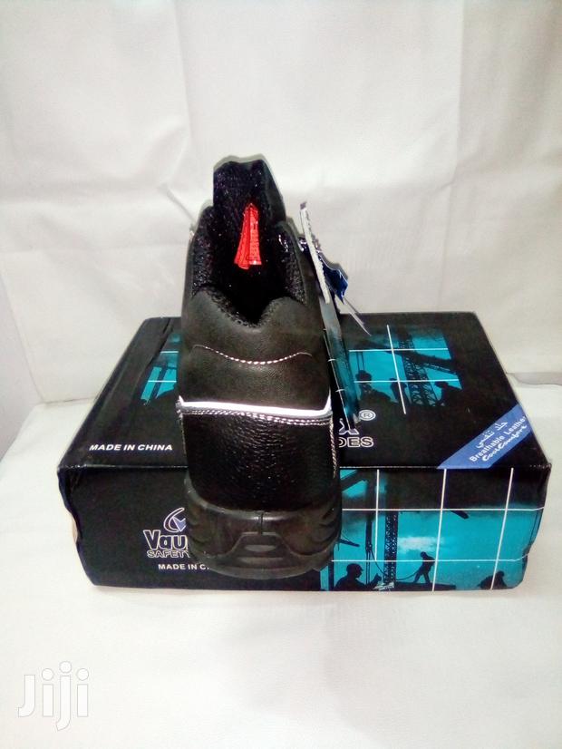 Vaultex Safety Boots - main view