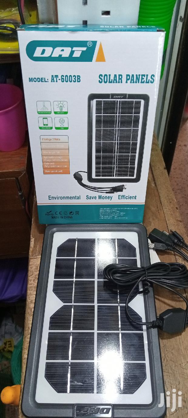 Solar Charger - main view