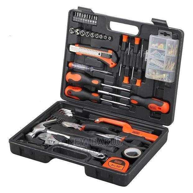 Black + Decker 126 Pecies Hand Tool Kit