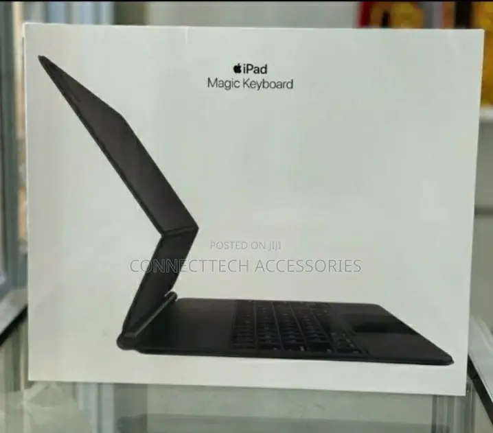 Magic Keyboard For iPad Pro 12.9‐Inch (4th Generation)