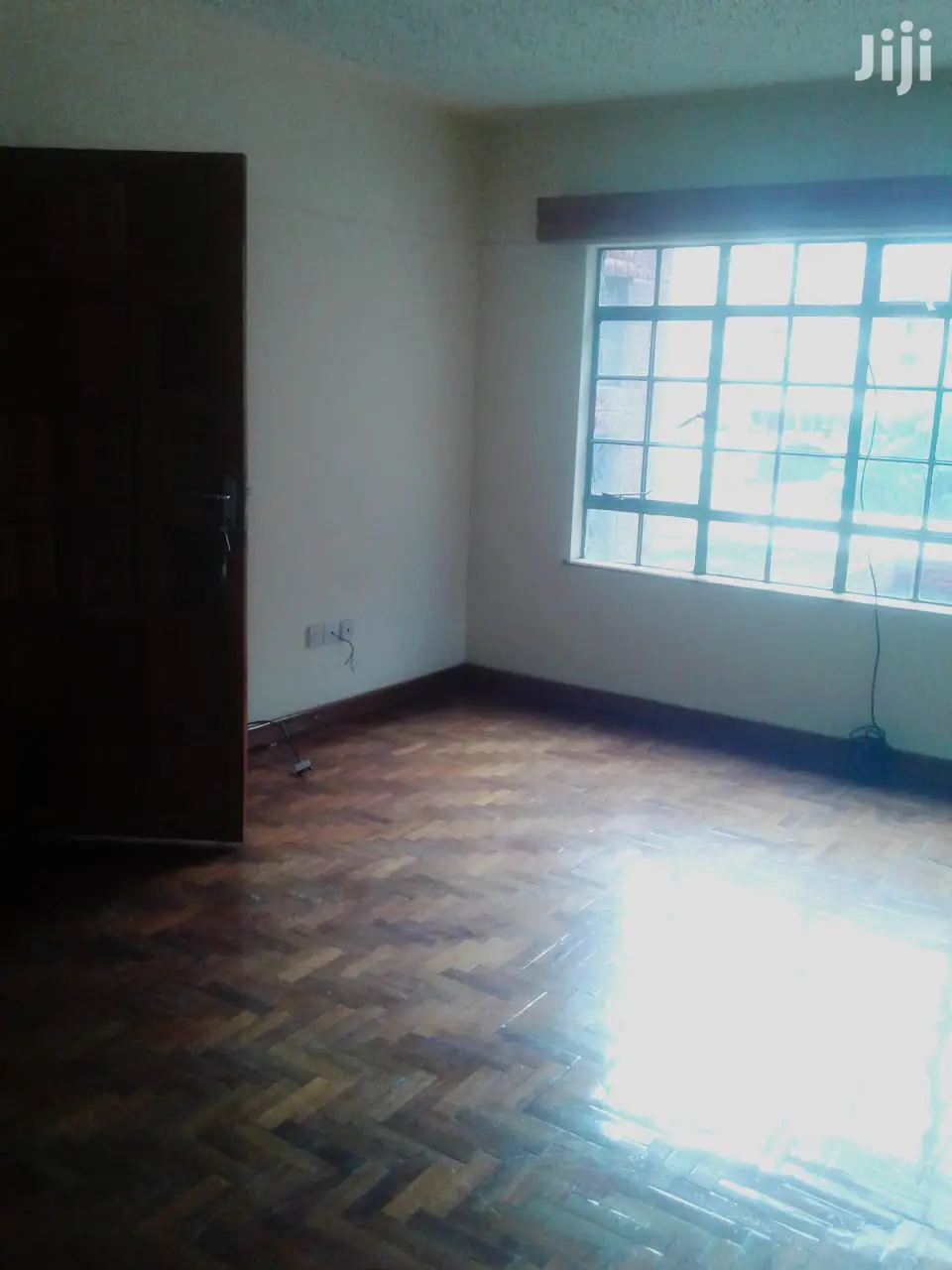 Yaya Centre 2 Bedroom Flat for Rent