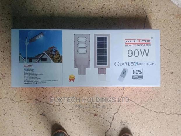 90wts All Tops Solar Street Lights.