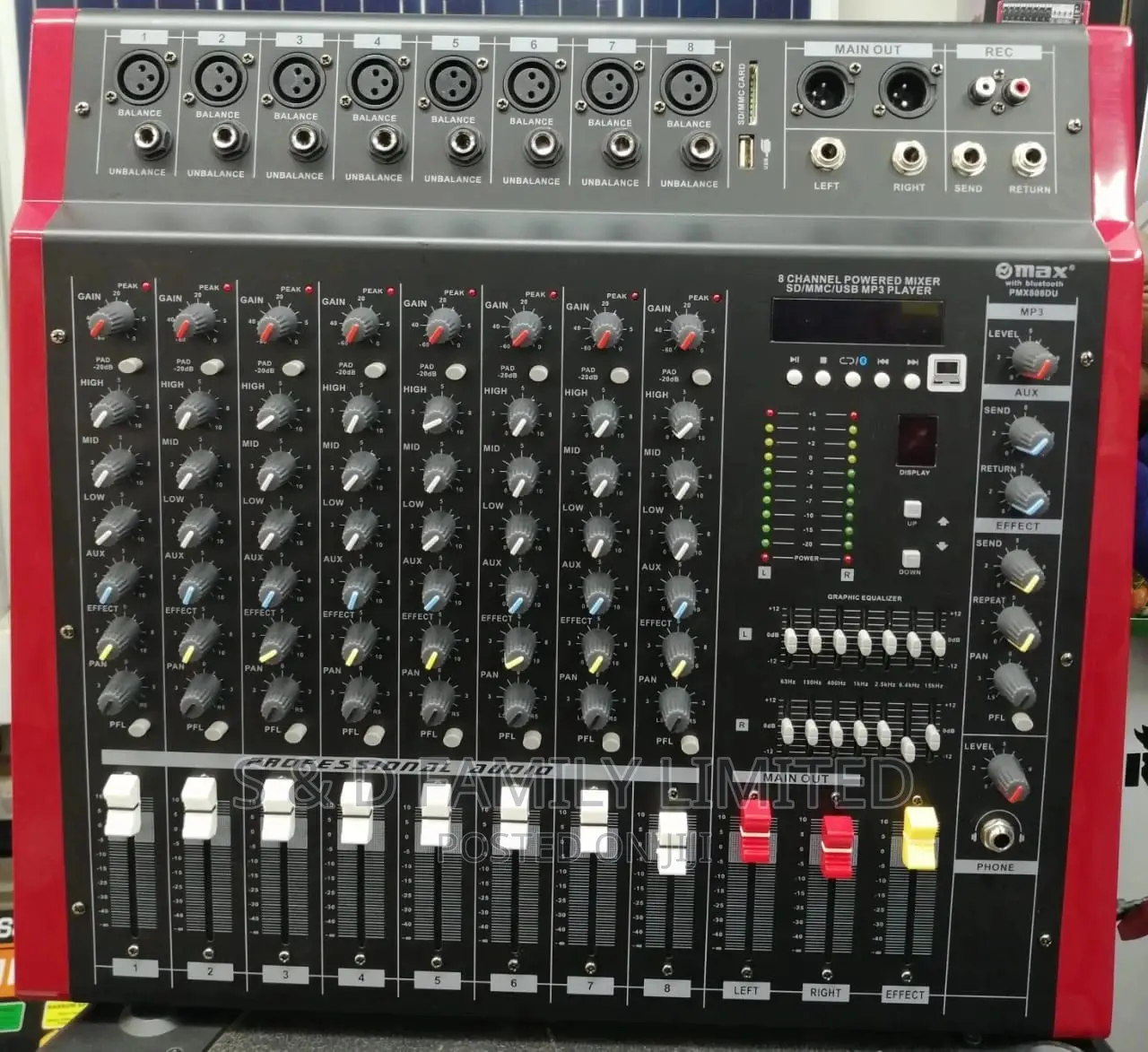 Max 8 Channels Powered Mixer