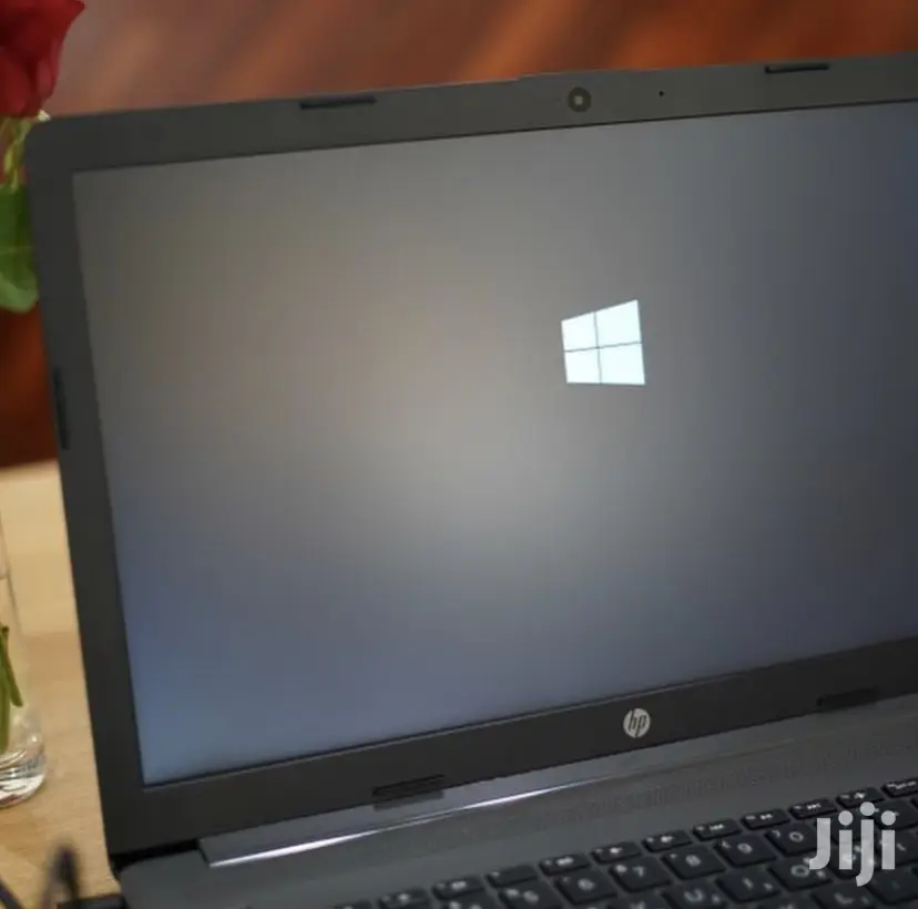 New Laptop HP 250 G7 1TB HDD 4GB RAM