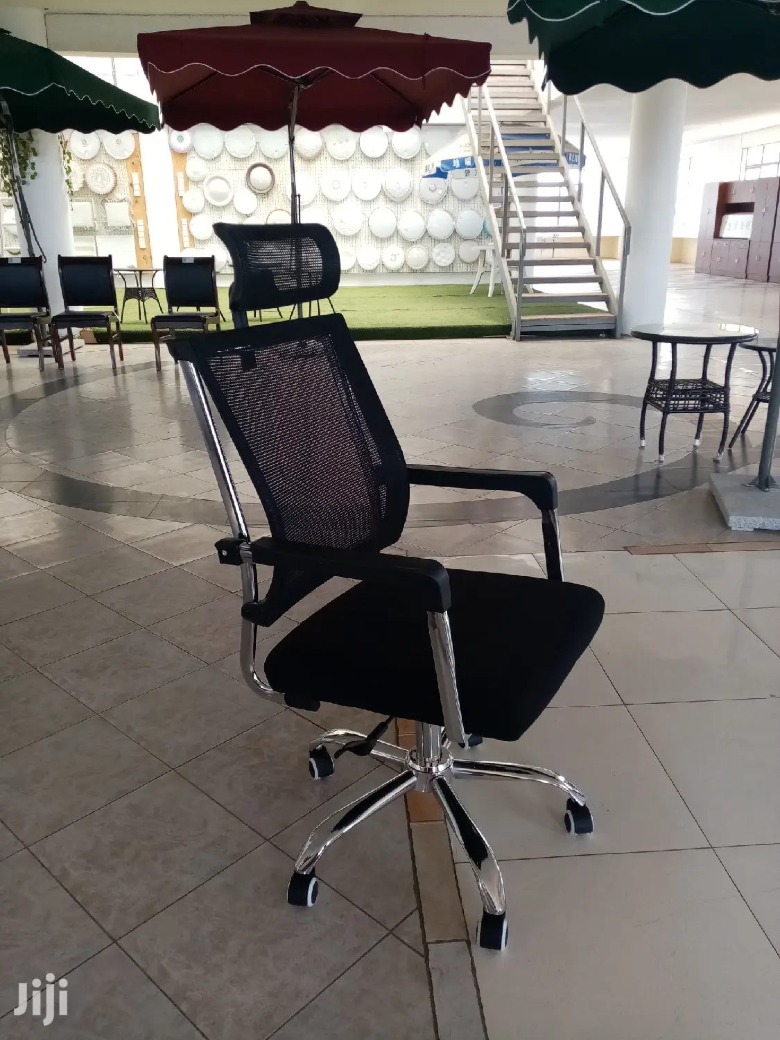 Headrest Chair