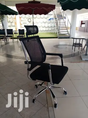 Headrest Chair