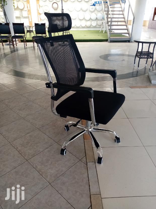 Smart Headrest Chair