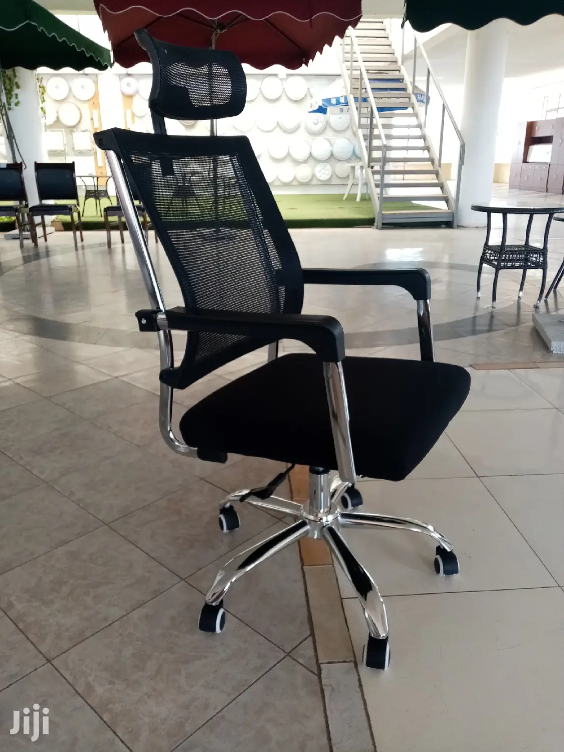 Smart Headrest Chair