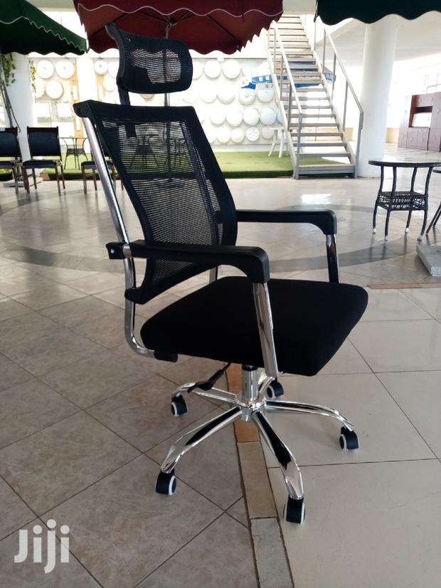 Smart Headrest Chair
