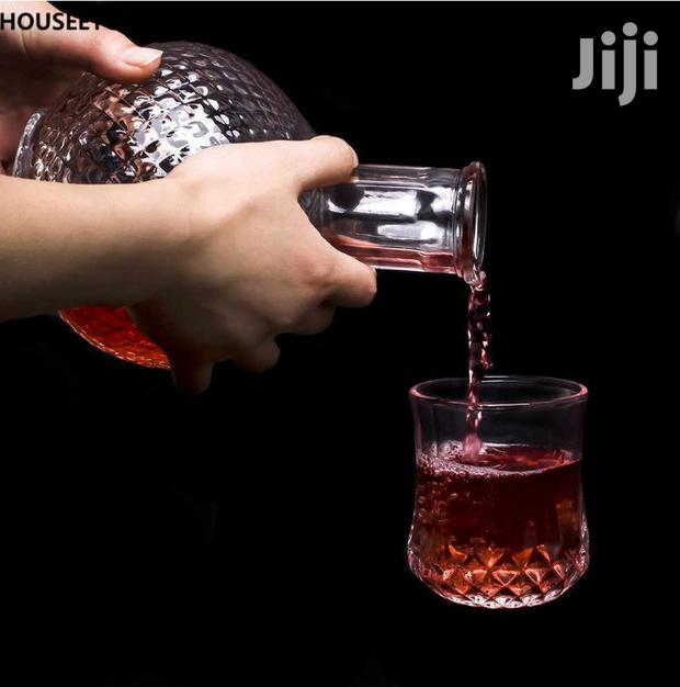 7pcs Whiskey Decanter Set - thumbnail 3