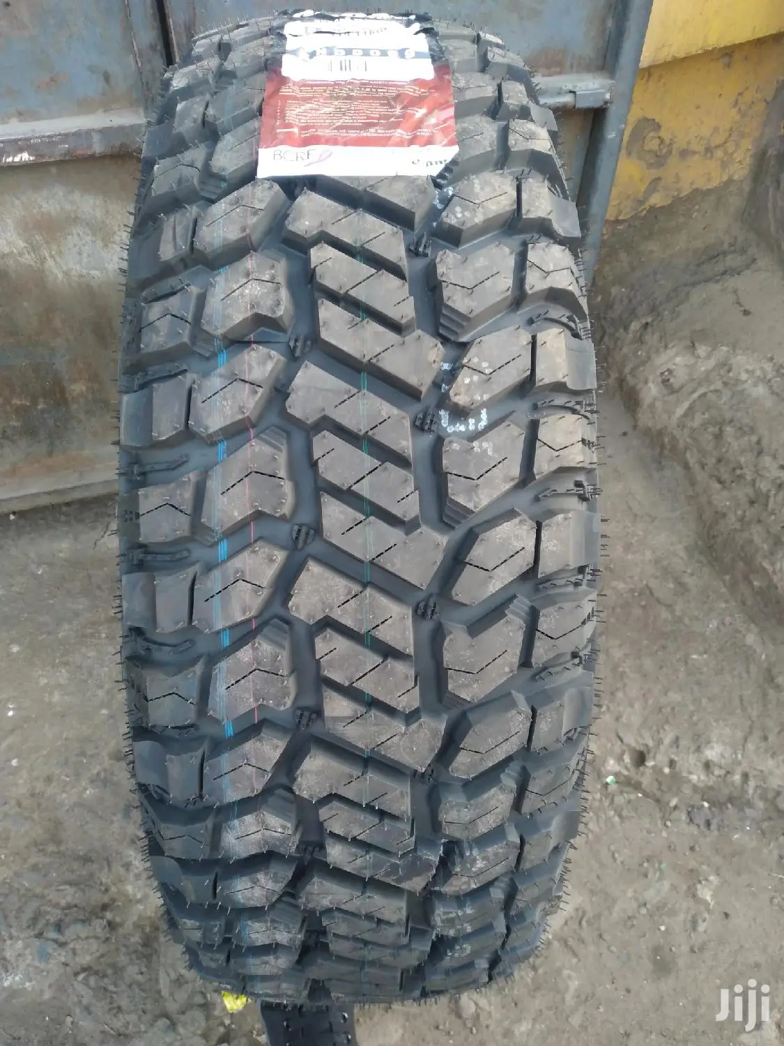 Radar Tires Sizes 265/65r16 Mud-Terrain 8 Ply.