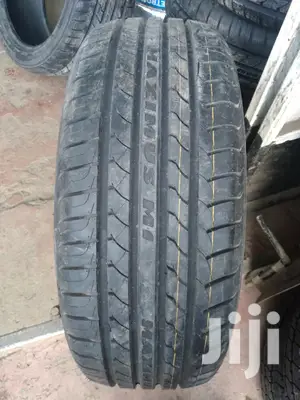 Maxterk Tirs Low Profile Tires Sizes 215/55R17.