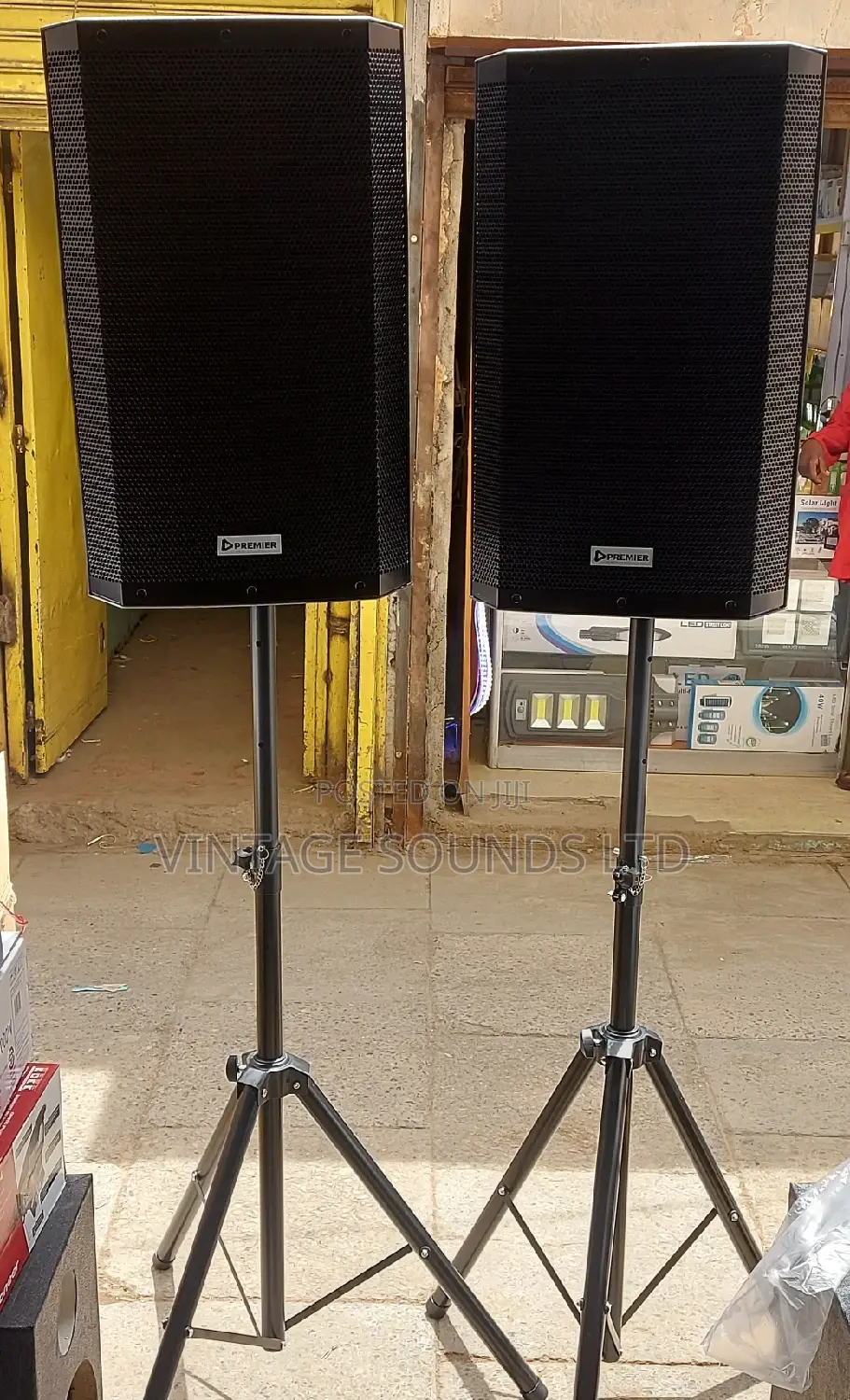 2000watts Lound Midrange Speakers