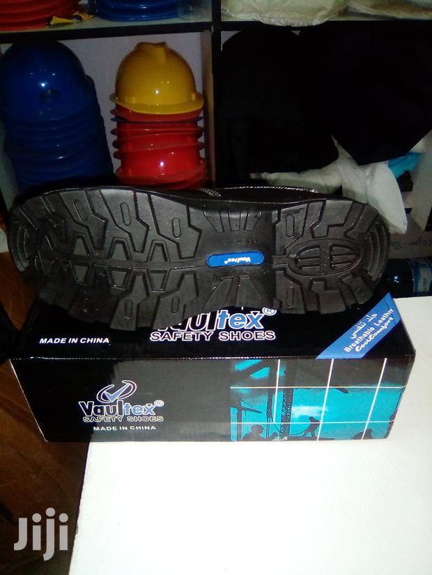 Vaultex Safety Work Boots - thumbnail 3