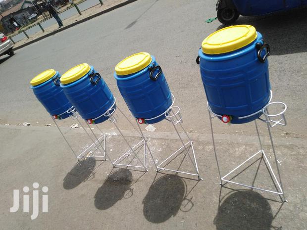 Hand Washing Stations With Taps, Stand Liquid Soap Holder