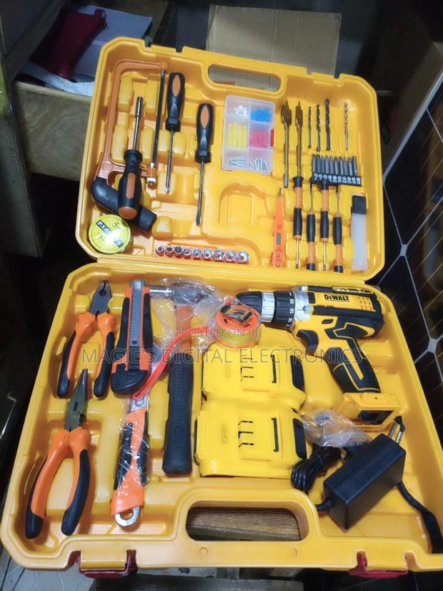 Dewalt Cordless Drill - thumbnail 2