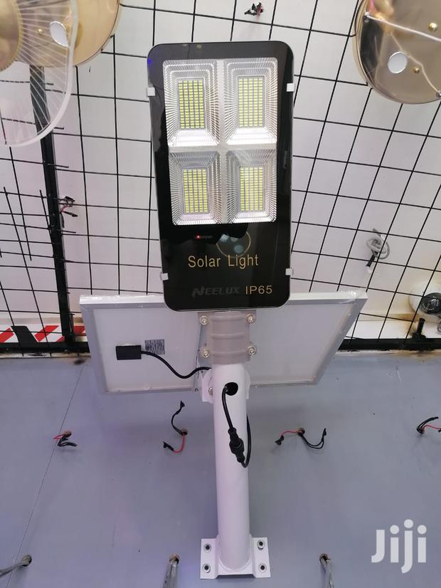 200w Solar Streetlight - main view