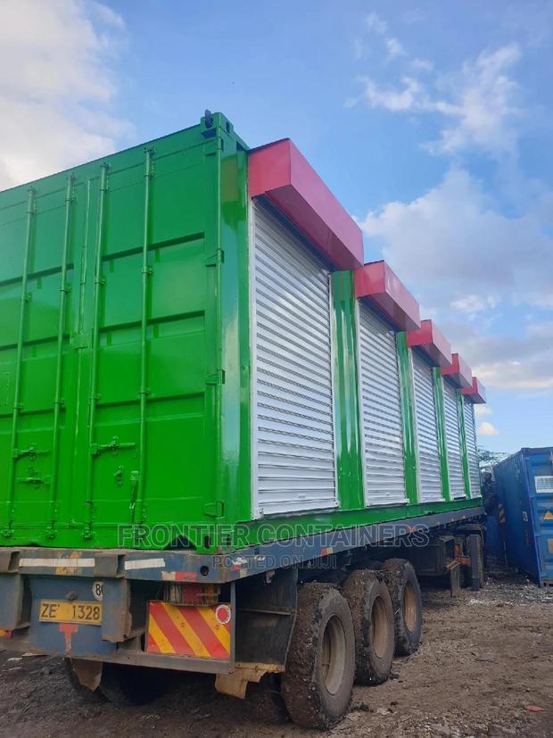 40ft Container Converted Into 5shops - main view