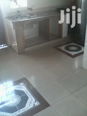 Spacious 5bedroomed Maisonette For Sale